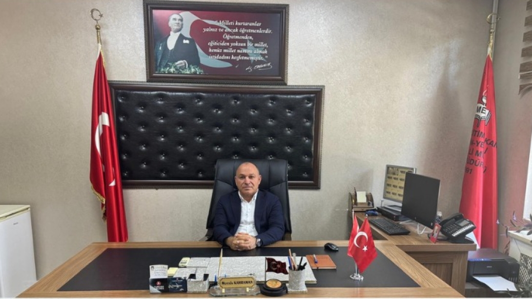 İLÇE MİLLİ EĞİTİM MÜDÜRÜ MUSTAFA KAHRAMAN GÖREVİNE BAŞLADI.          